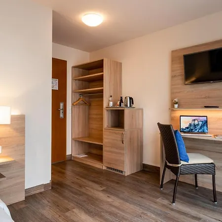 Princess No3 Self Check-in Bei Stuttgart Plochingen