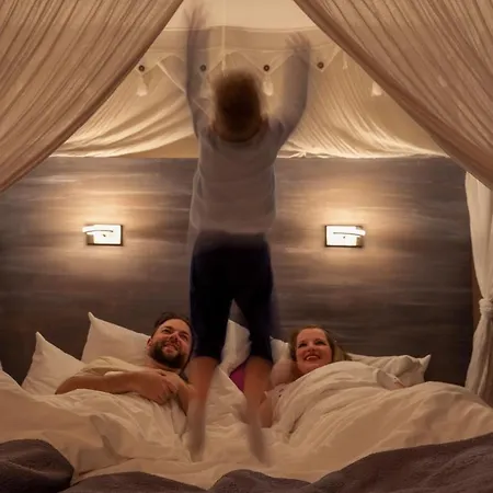 Princess No3 Self Check-in Bei Stuttgart