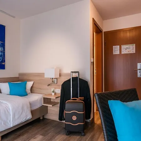 1bitcoinhotel Princess Self Check-in 3* Plochingen