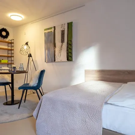 Princess No3 Self Check-in Bei Stuttgart 酒店 3*