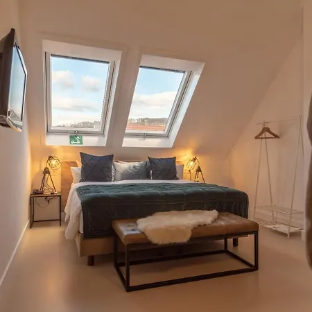 1bitcoinhotel Princess Self Check-in 3* Plochingen