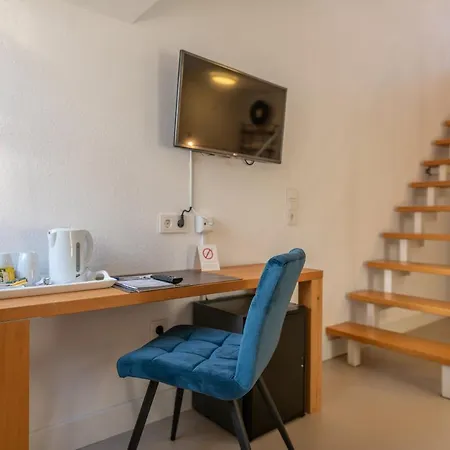 酒店 Princess No3 Self Check-in Bei Stuttgart 普洛兴根