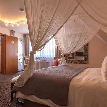 Princess No3 Self Check-in Bei Stuttgart 3* 普洛兴根