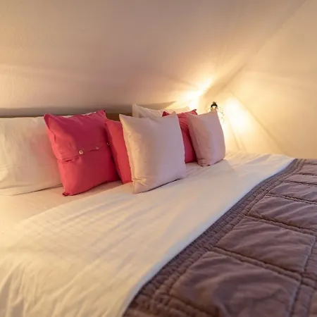 1bitcoinhotel Princess Self Check-in 3* Plochingen