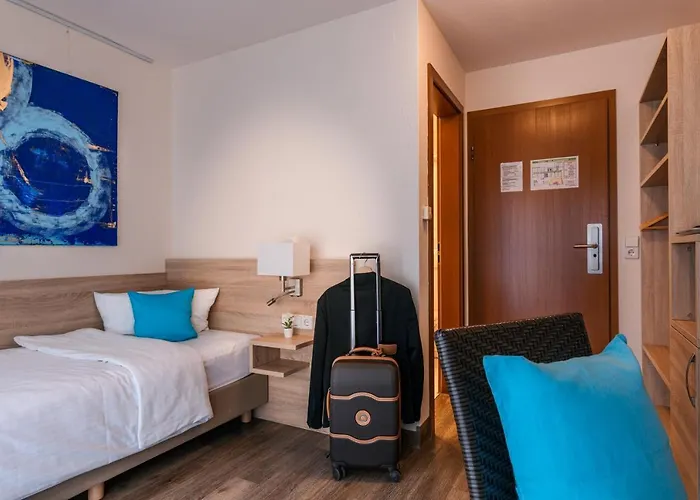 Princess No3 Self Check-in Bei Stuttgart 3* 普洛兴根