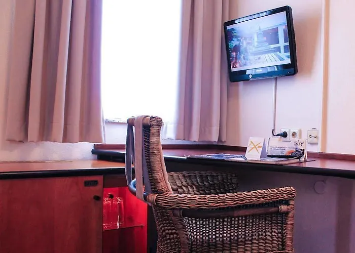 酒店 Princess No3 Self Check-in Bei Stuttgart 普洛兴根