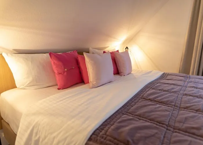 Princess No3 Self Check-in Bei Stuttgart 3* 普洛兴根